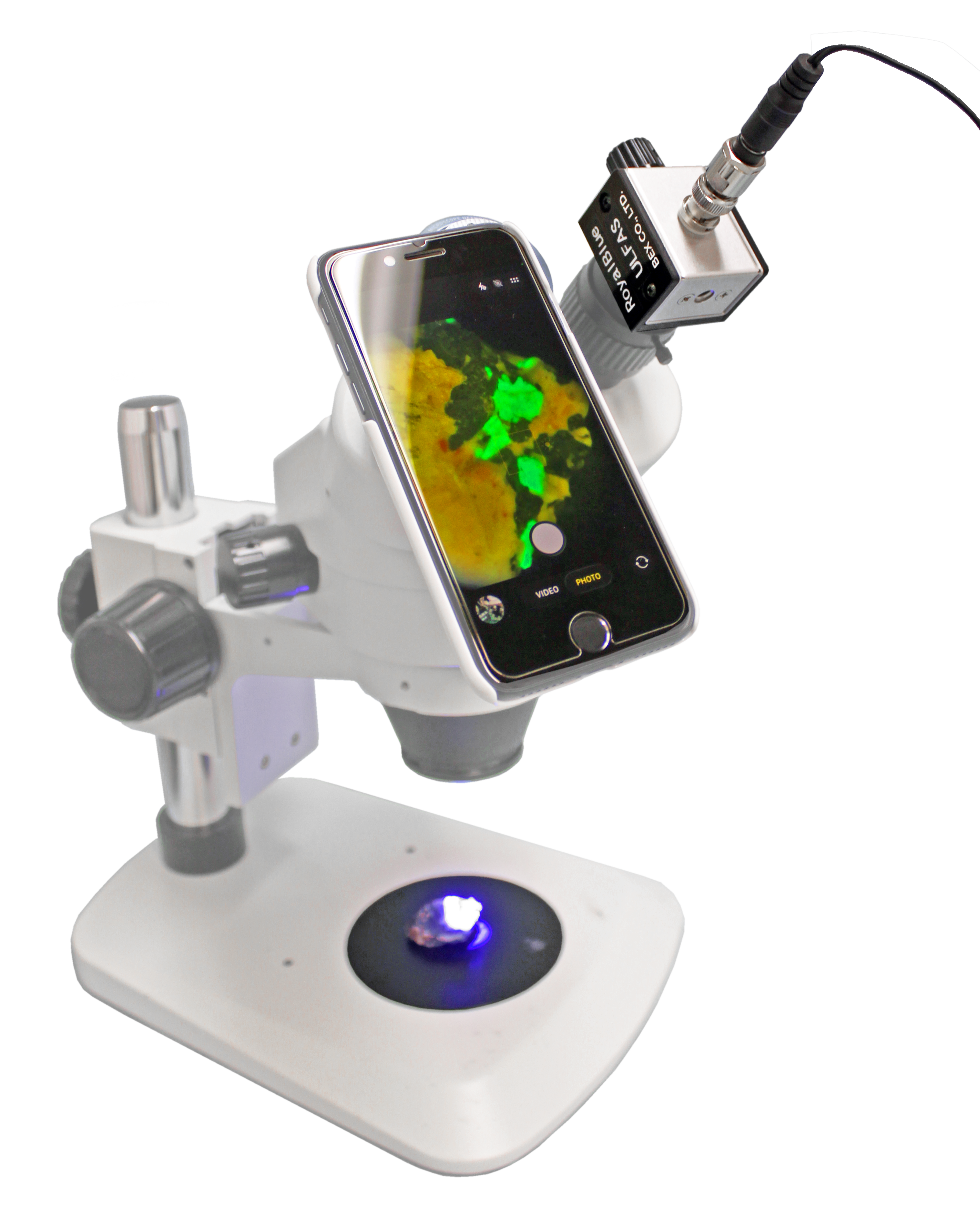 ULFAS iPhone adapter mounted on microscope
